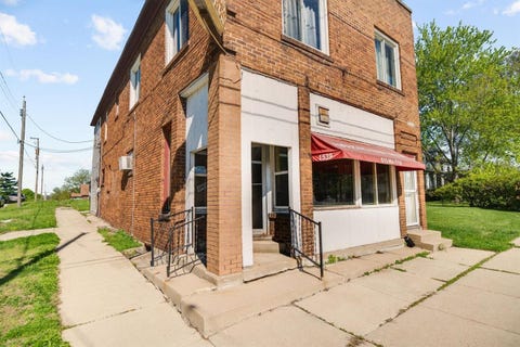 Multifamily For Sale - 1539 Clifton Avenue<br/> ROCKFORD, IL 61102
