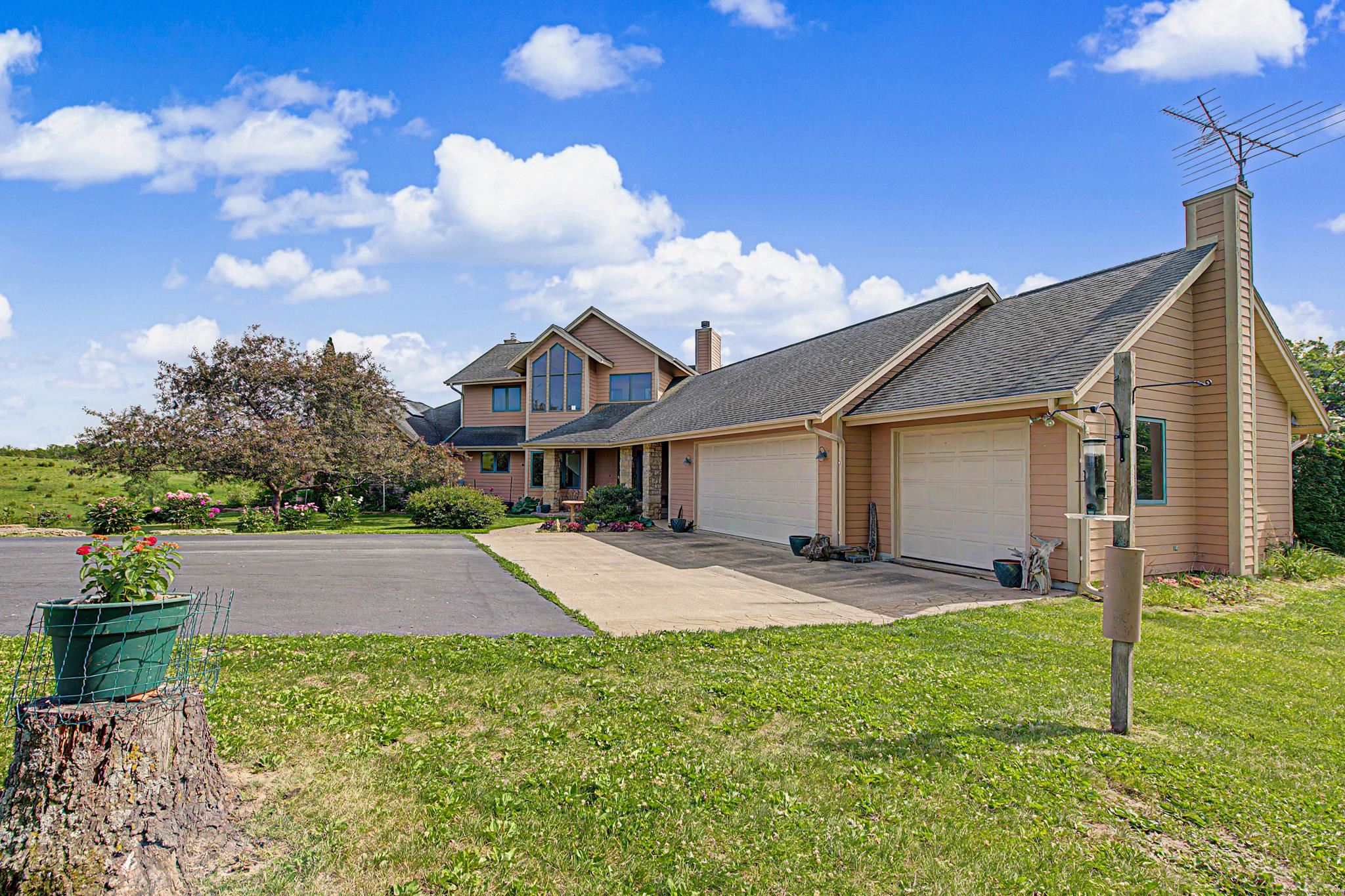431 E Stadel Road