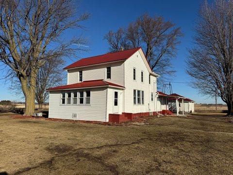 Homes For Sale - 24231 Wysox Road<br/> Carroll County, MILLEDGEVILLE, IL 61051