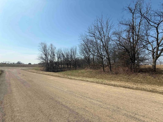 5246 N TIMBER RIDGE RD, LENA, IL 61048 - Image 8bc84f7e3cd8eabef898a50a4427f8c7/3932943462