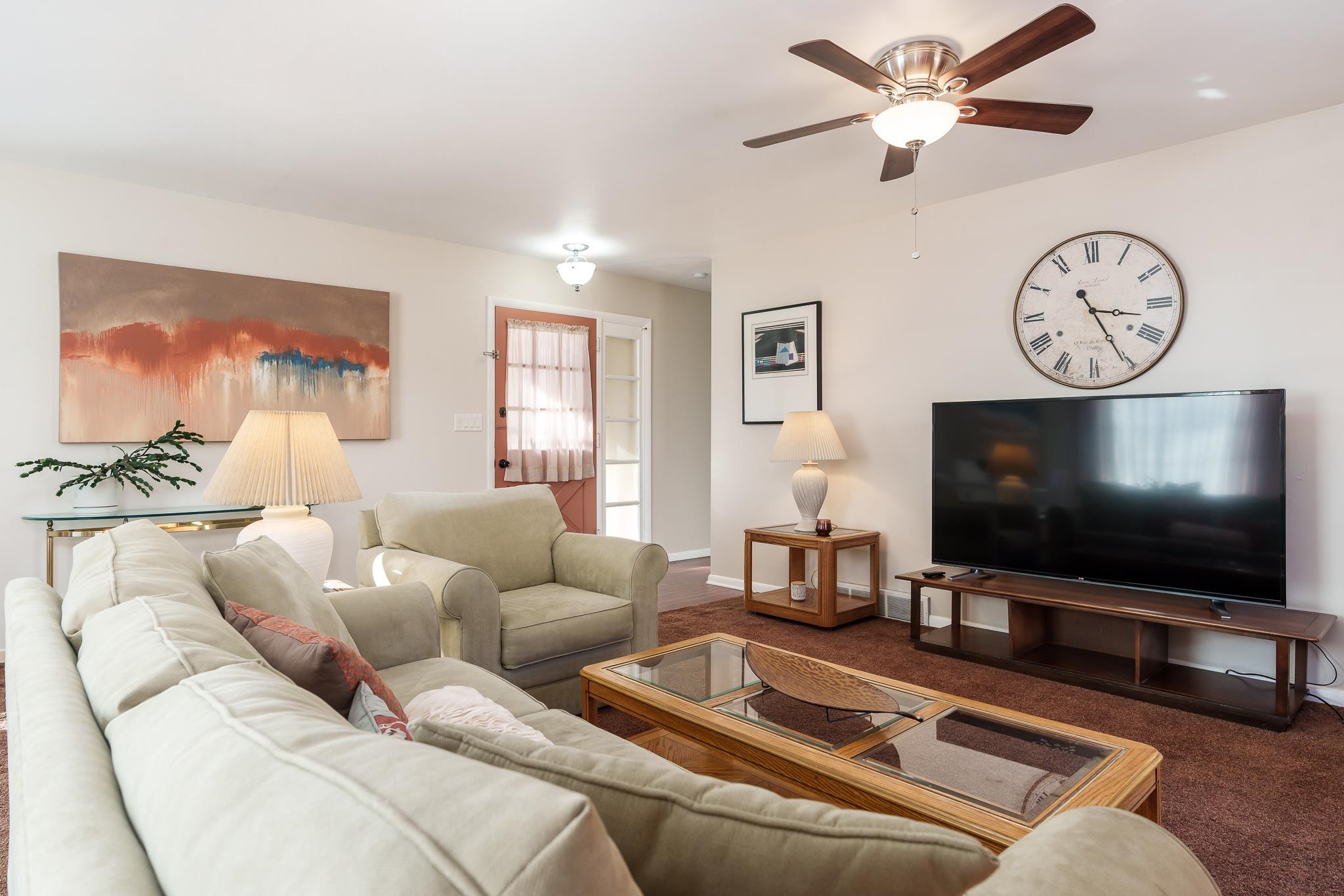 Rockford, Illinois 61108, United States, 2 Bedrooms Bedrooms, ,1 BathroomBathrooms,Residential,Pending,866