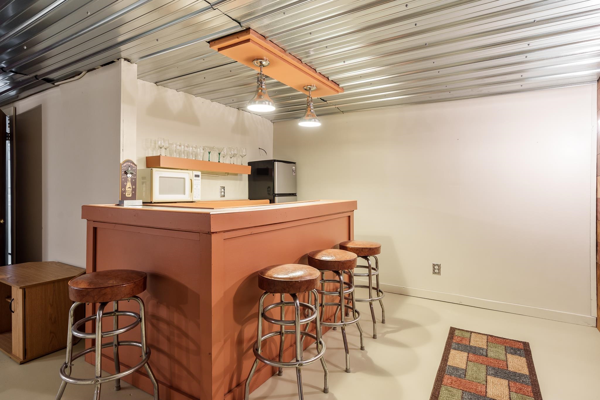 Rockford, Illinois 61108, United States, 2 Bedrooms Bedrooms, ,1 BathroomBathrooms,Residential,Pending,866