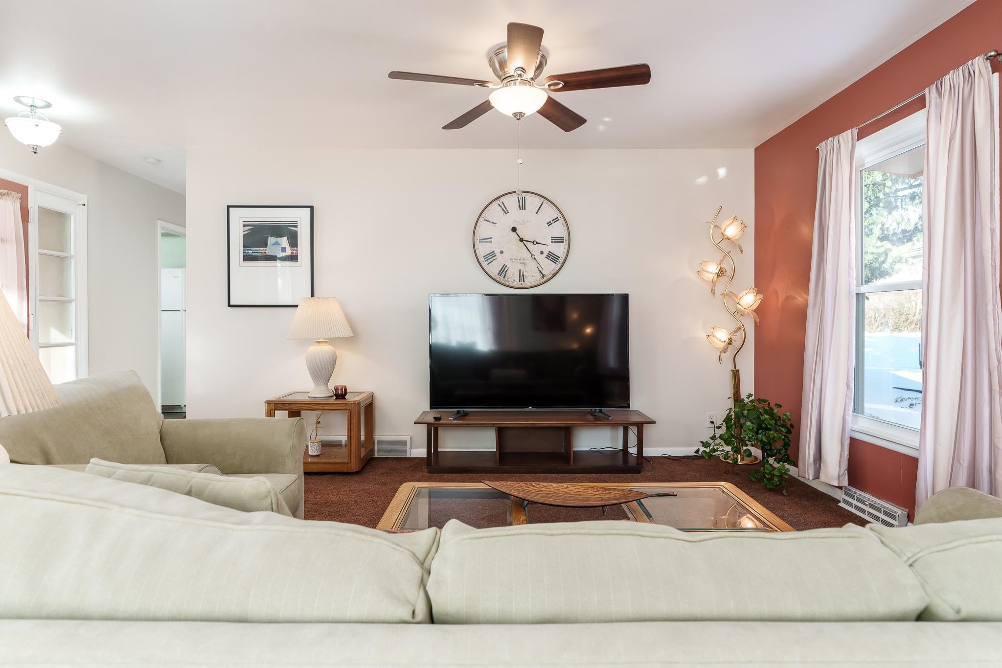 Rockford, Illinois 61108, United States, 2 Bedrooms Bedrooms, ,1 BathroomBathrooms,Residential,Pending,866