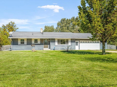 Homes For Sale - 7284 Oak Drive<br/> STILLMAN VALLEY, IL 61084