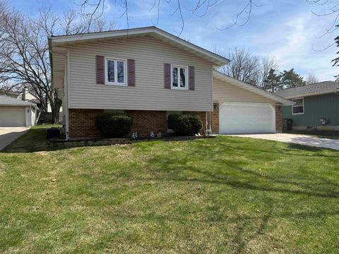 Homes For Sale - 2822 Norway Pine Road<br/> ROCKFORD, IL 61109