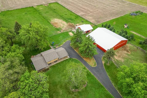 Homes For Sale - 10160 Cemetery Road<br/> PECATONICA, IL 61063