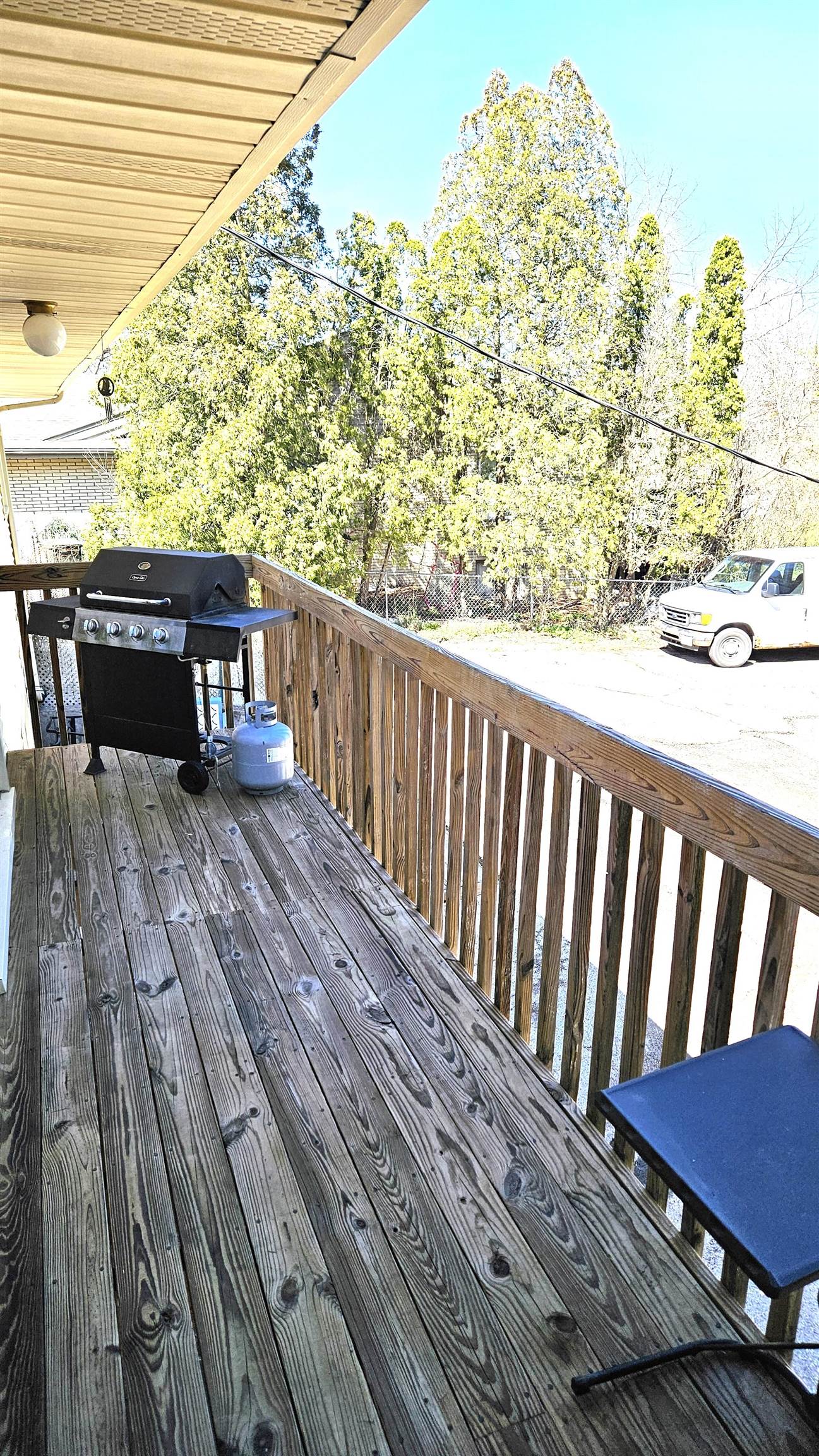 Rockford, Illinois 61107, United States, 4 Bedrooms Bedrooms, ,4 BathroomsBathrooms,Residential,Pending,60992