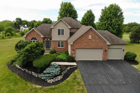 Homes For Sale - 11524 Cross Creek Estates<br/> Boone County, BELVIDERE, IL 61008
