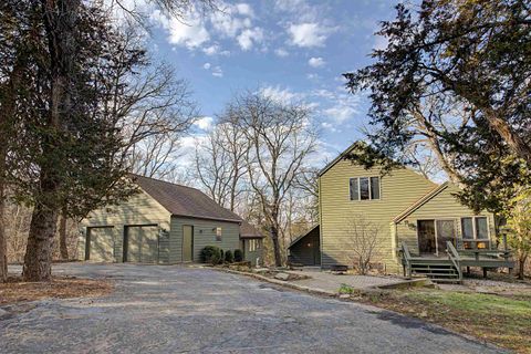 Homes For Sale - 4 Juniper Court<br/> Jo Daviess County, GALENA, IL 61036