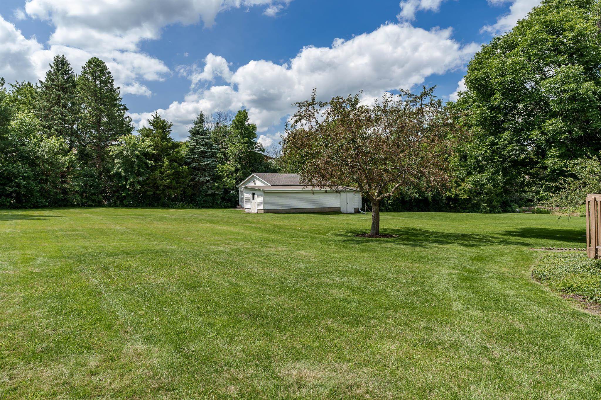 Rockford, Illinois 61107, United States, 4 Bedrooms Bedrooms, ,3 BathroomsBathrooms,Residential,Pending,51348