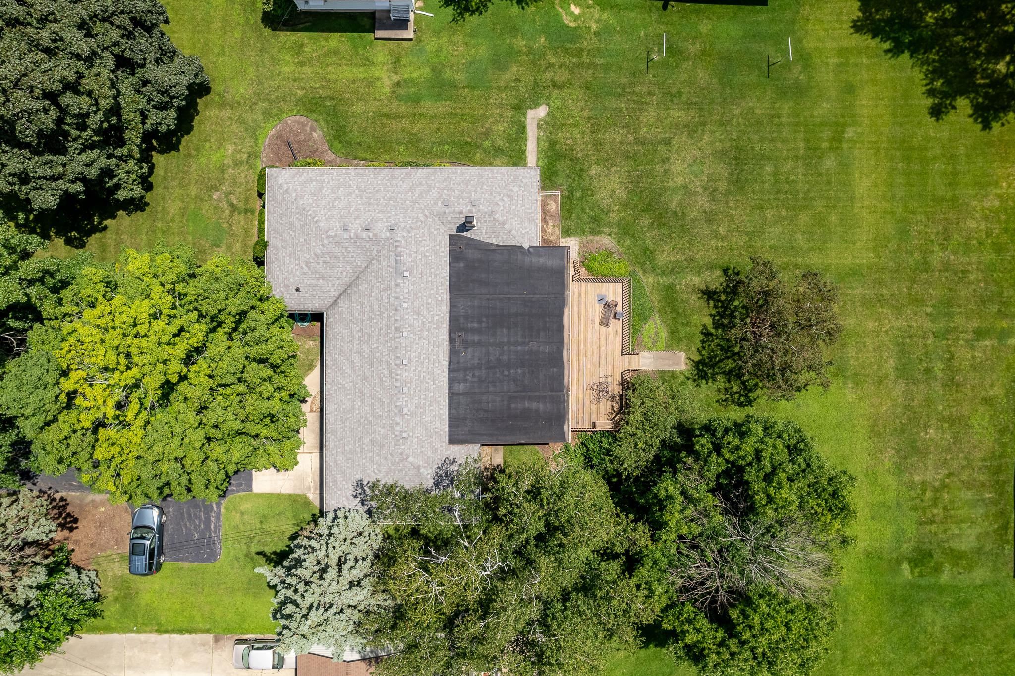 Rockford, Illinois 61107, United States, 4 Bedrooms Bedrooms, ,3 BathroomsBathrooms,Residential,Pending,51348