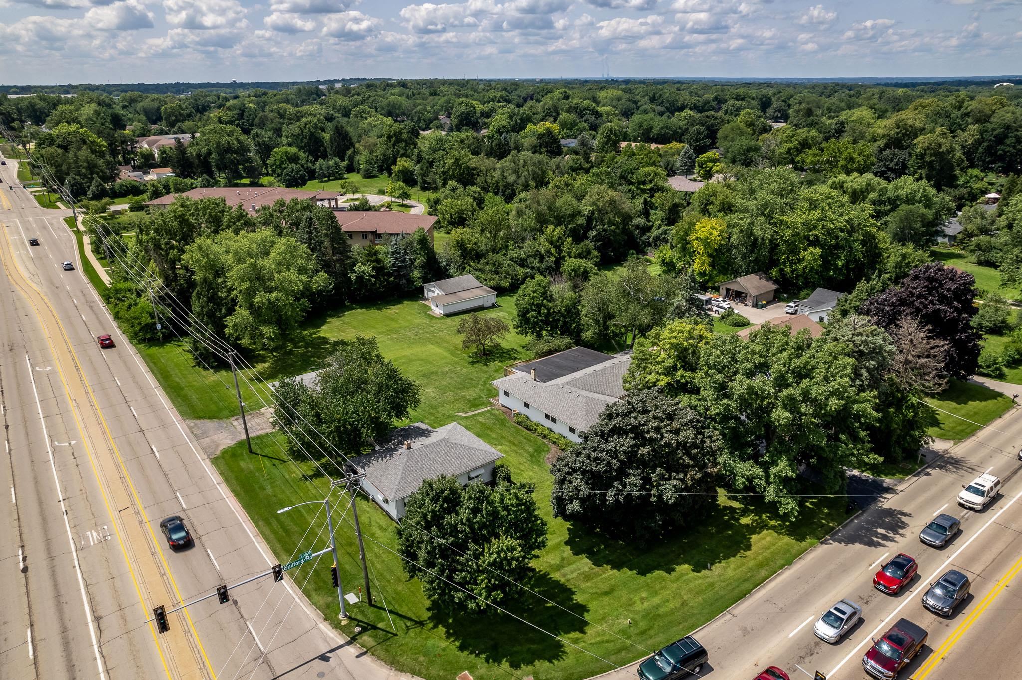 Rockford, Illinois 61107, United States, 4 Bedrooms Bedrooms, ,3 BathroomsBathrooms,Residential,Pending,51348