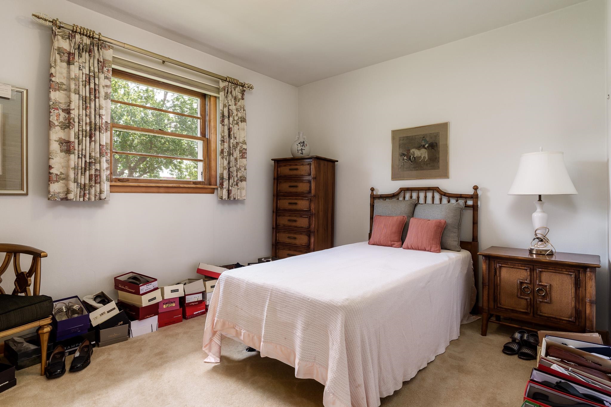 Rockford, Illinois 61107, United States, 4 Bedrooms Bedrooms, ,3 BathroomsBathrooms,Residential,Pending,51348