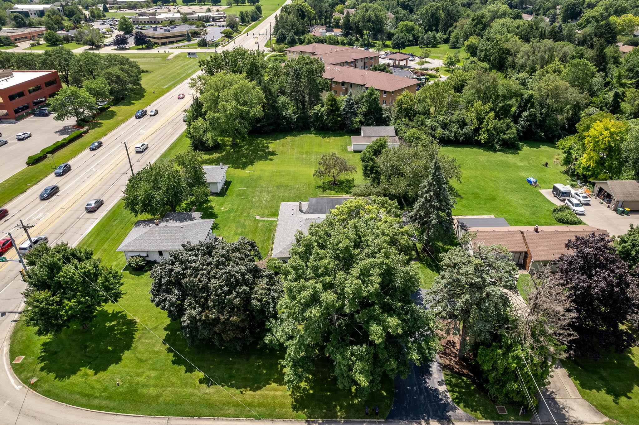 Rockford, Illinois 61107, United States, 4 Bedrooms Bedrooms, ,3 BathroomsBathrooms,Residential,Pending,51348