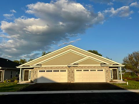 Homes For Sale - 566 Fuller Lane<br/> Boone County, BELVIDERE, IL 61008
