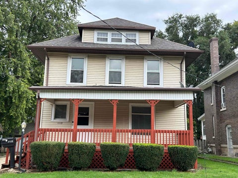 Homes For Sale - 1119 S Maple Avenue<br/> FREEPORT, IL 61032