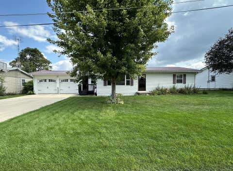 Homes For Sale - 205 Sherwood Lane<br/> Stephenson County, LENA, IL 61048