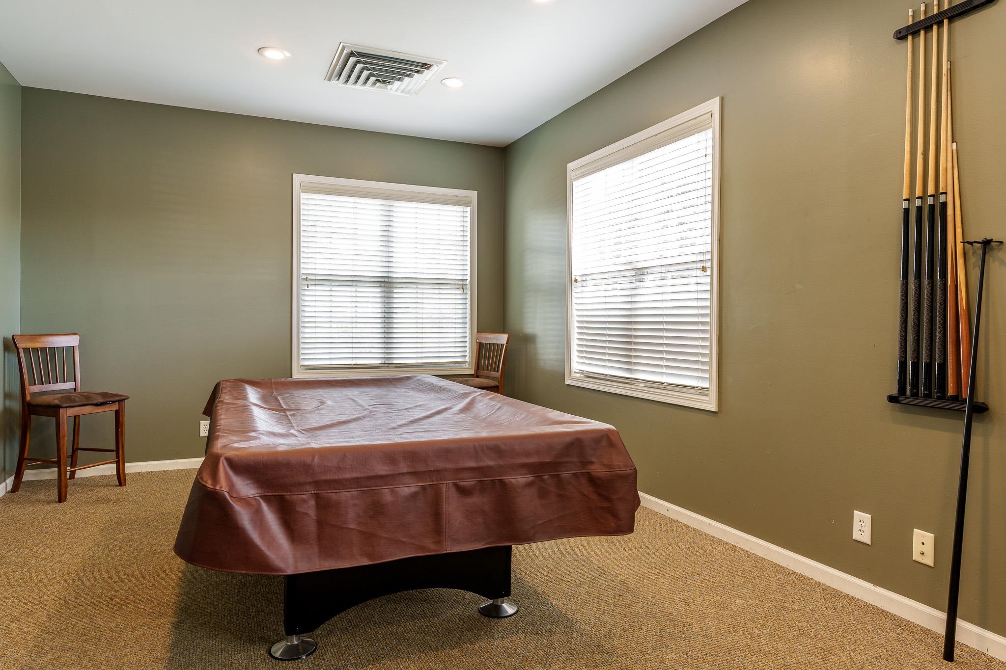 Cherry Valley, Illinois 61016, United States, 2 Bedrooms Bedrooms, ,2 BathroomsBathrooms,Residential,Active,96803