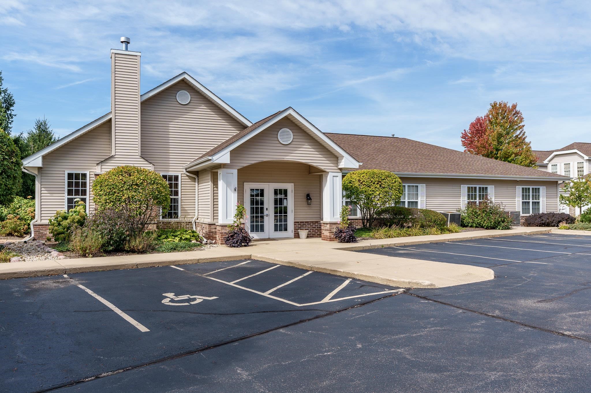 Cherry Valley, Illinois 61016, United States, 2 Bedrooms Bedrooms, ,2 BathroomsBathrooms,Residential,Active,96803