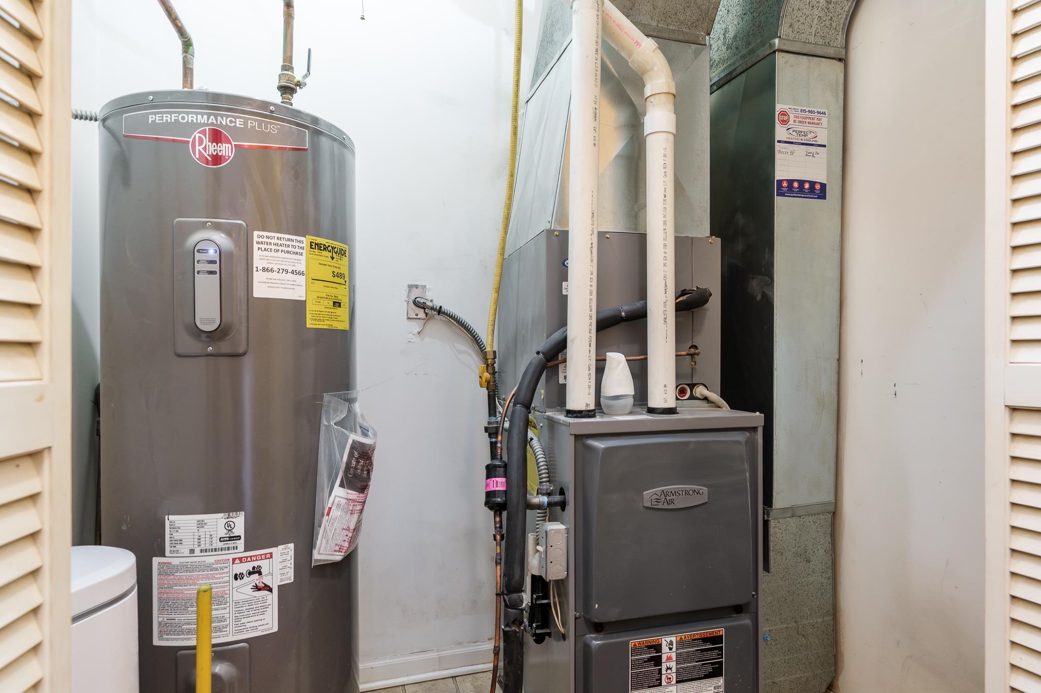 Cherry Valley, Illinois 61016, United States, 2 Bedrooms Bedrooms, ,2 BathroomsBathrooms,Residential,Active,96803