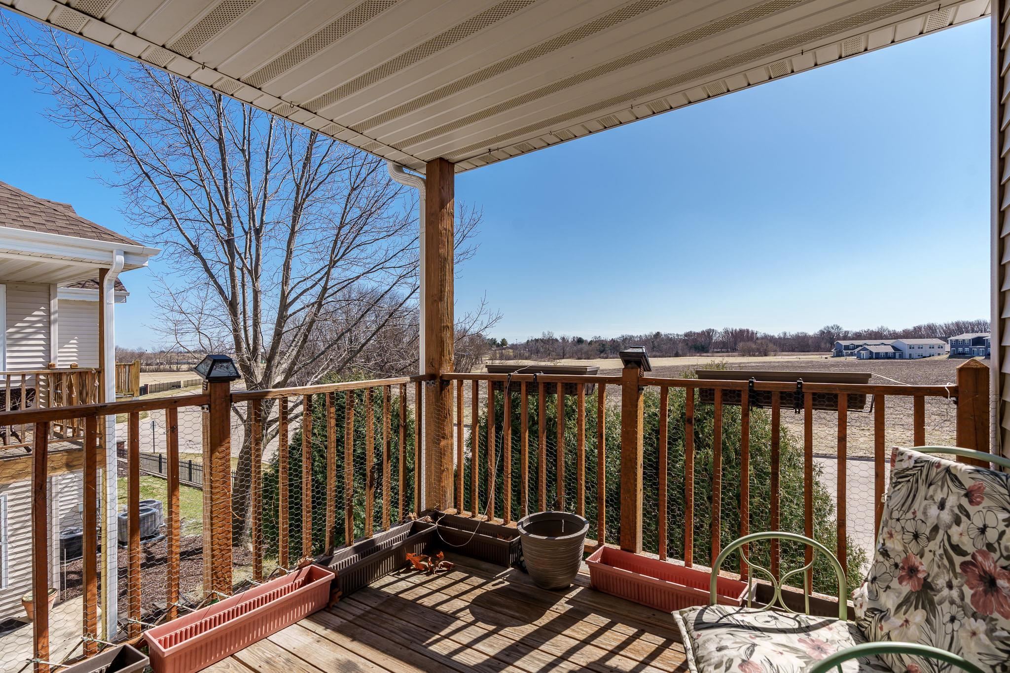 Cherry Valley, Illinois 61016, United States, 2 Bedrooms Bedrooms, ,2 BathroomsBathrooms,Residential,Active,96803