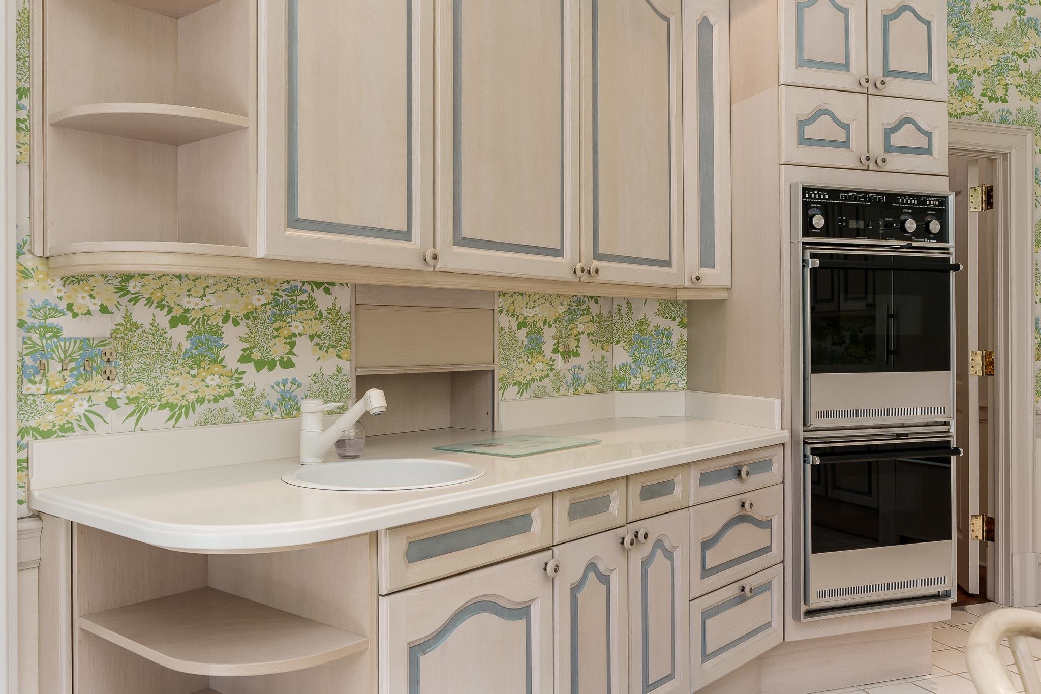 Rockford, Illinois 61107, United States, 4 Bedrooms Bedrooms, ,5 BathroomsBathrooms,Residential,Active,219731