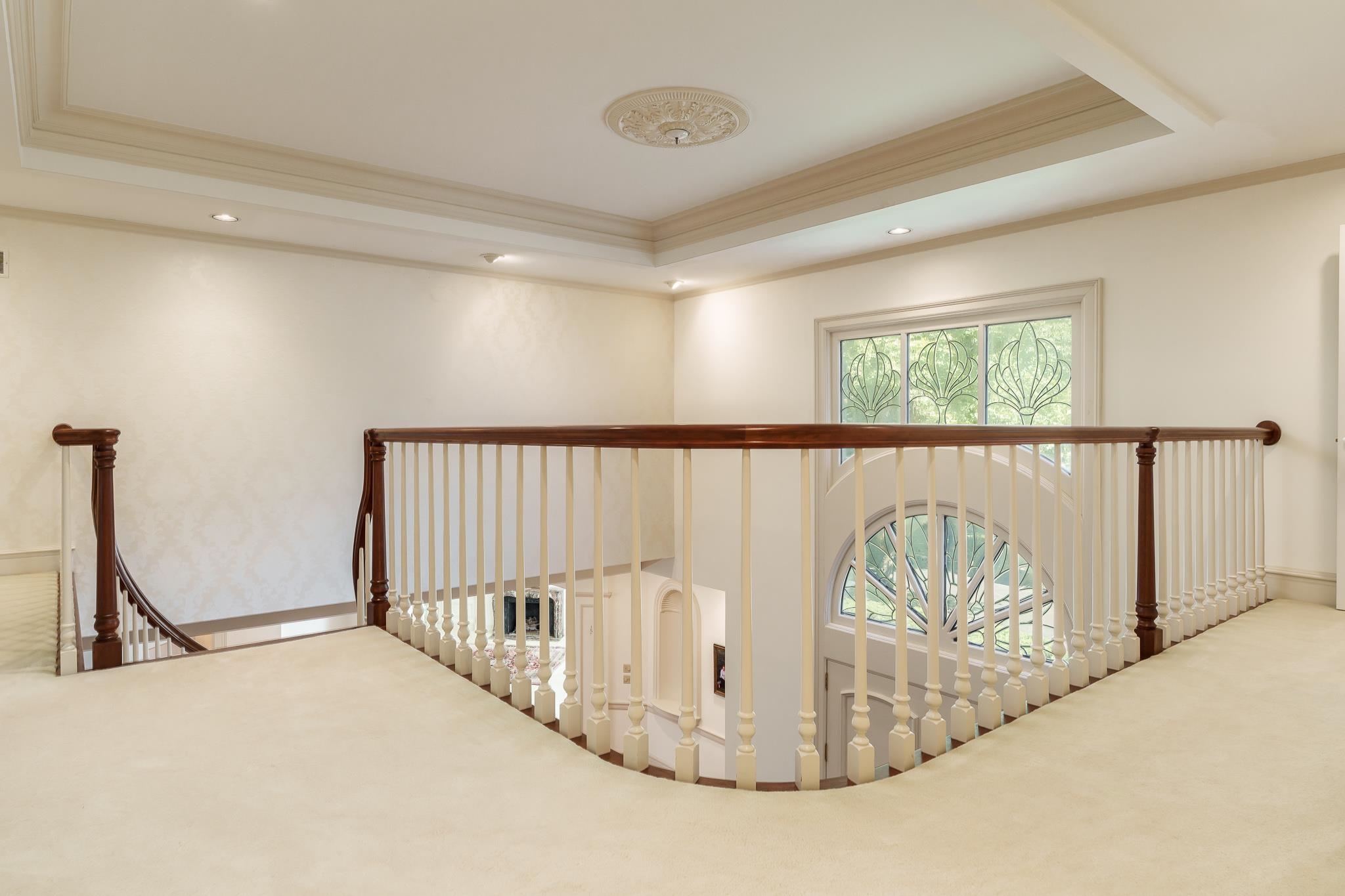 Rockford, Illinois 61107, United States, 4 Bedrooms Bedrooms, ,5 BathroomsBathrooms,Residential,Active,219731