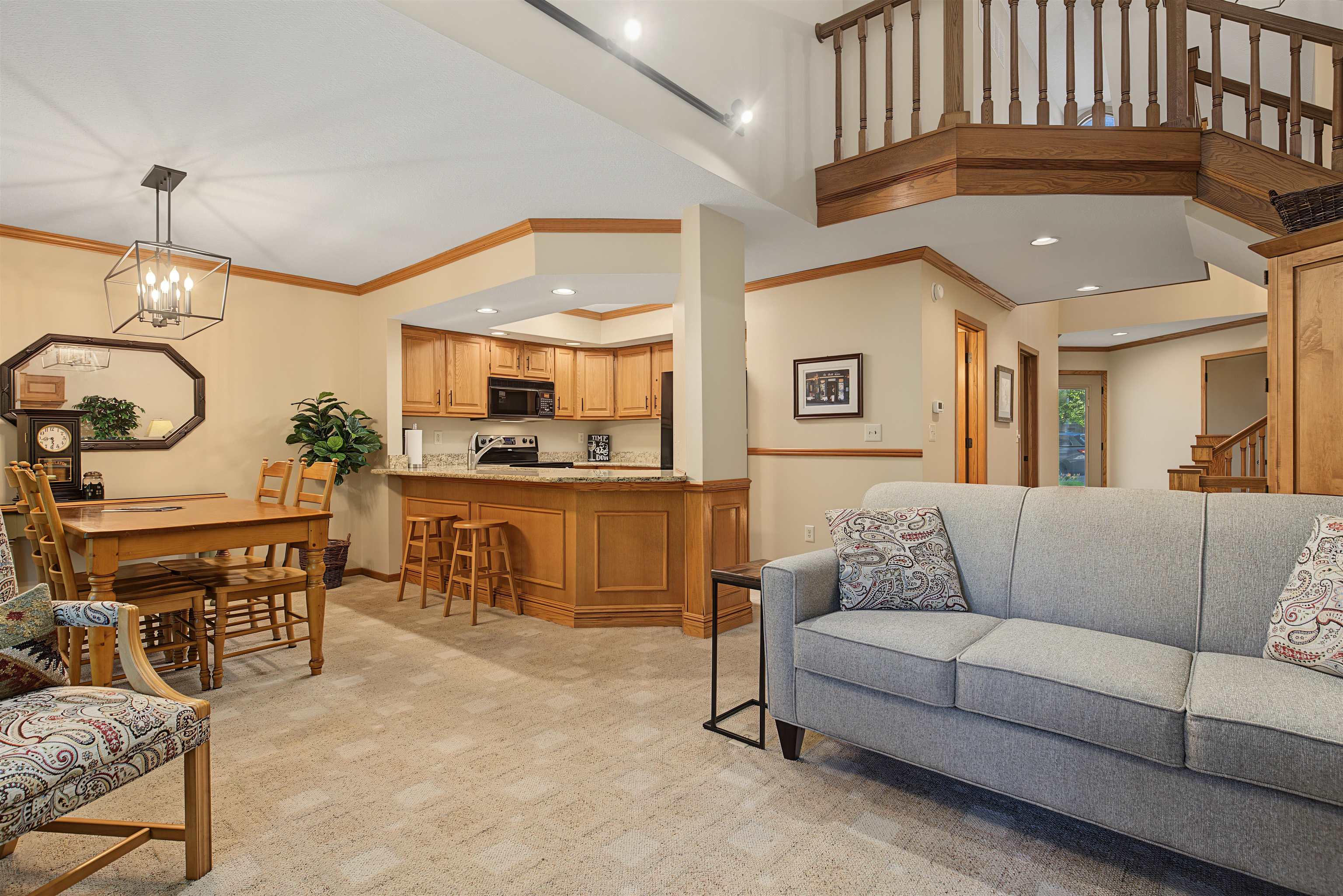 2 Rock Cove Lane