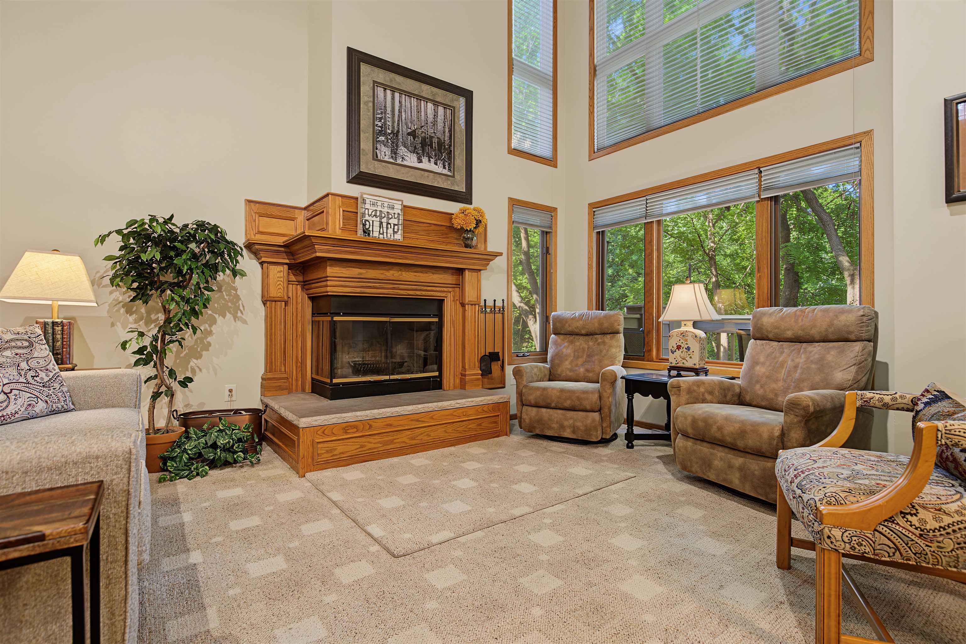 2 Rock Cove Lane