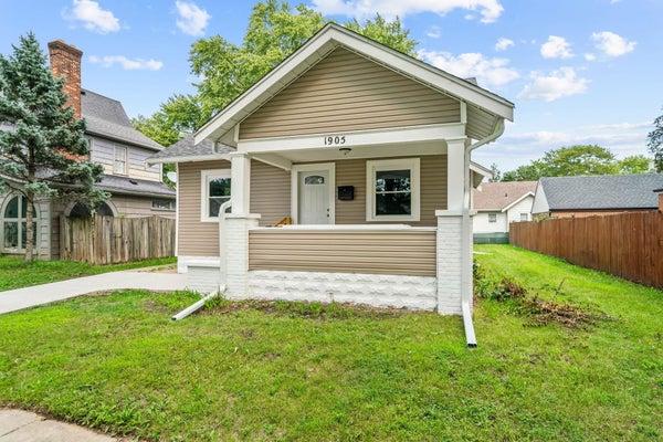 1905 HANCOCK ST, ROCKFORD, IL 61103 - Image a04c204e1be77d4669b6925c83260ddd/1225631885