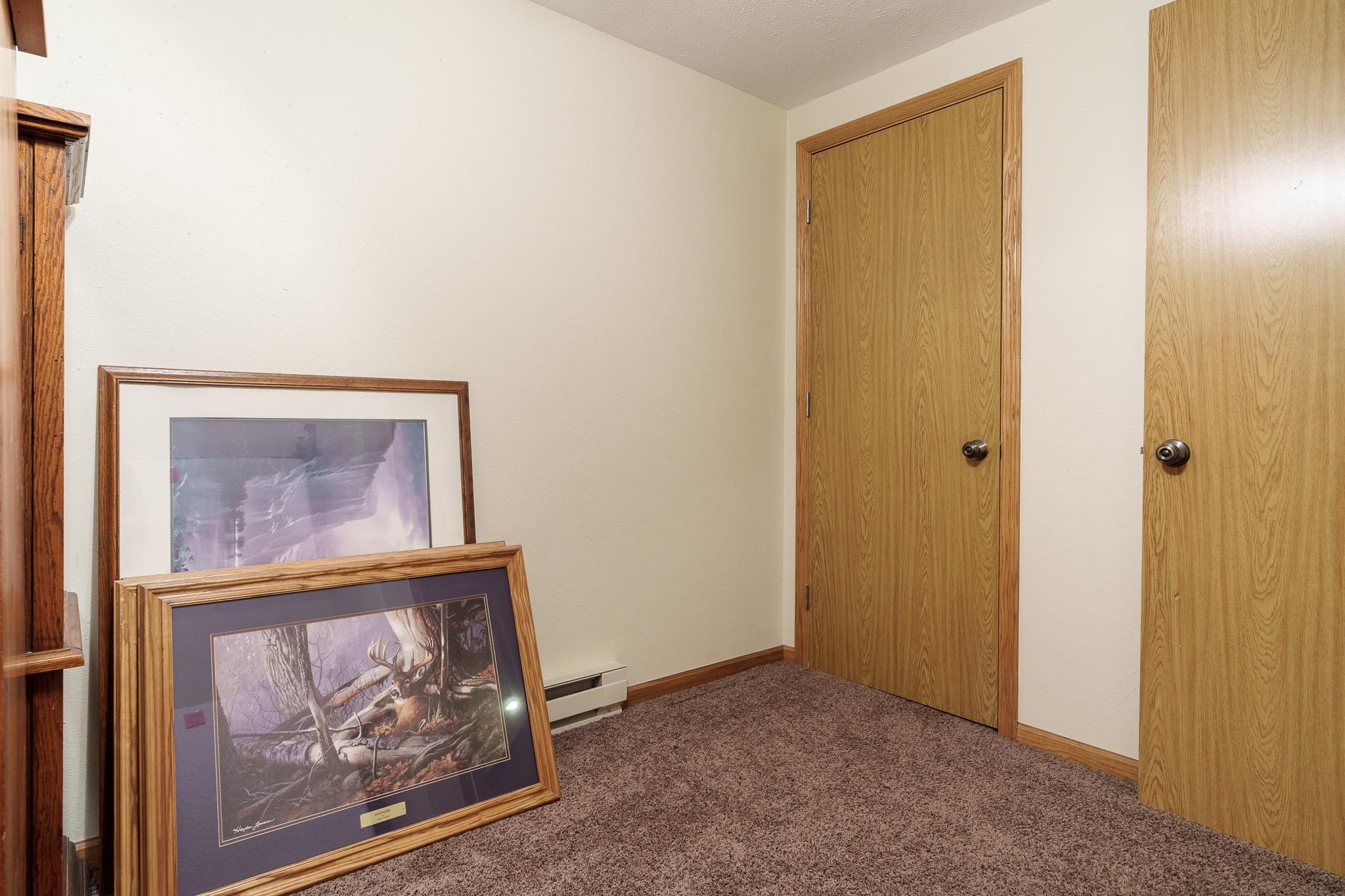 Loves Park, Illinois 61111, United States, 3 Bedrooms Bedrooms, ,3 BathroomsBathrooms,Residential,Pending,197592