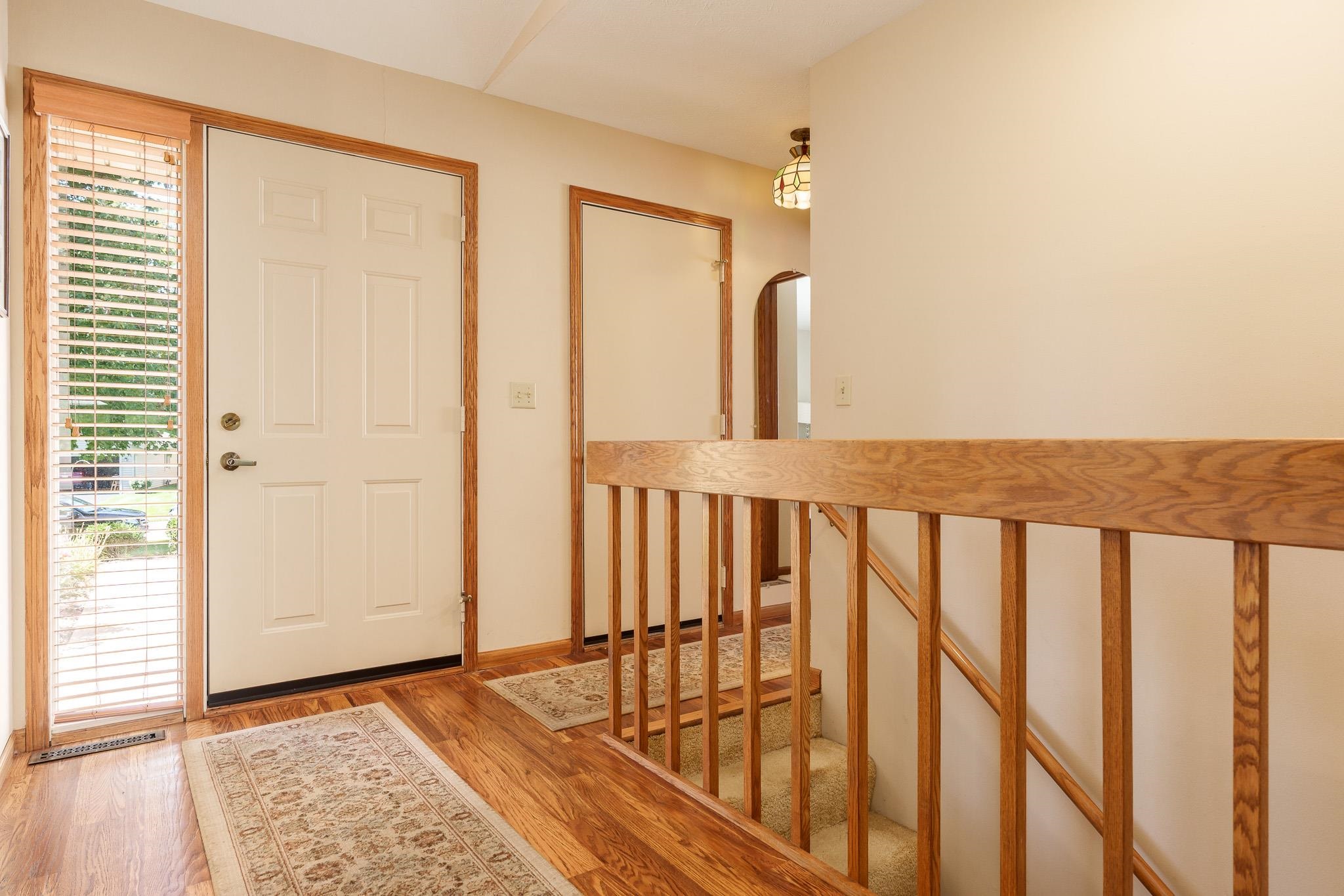 Loves Park, Illinois 61111, United States, 3 Bedrooms Bedrooms, ,3 BathroomsBathrooms,Residential,Pending,197592