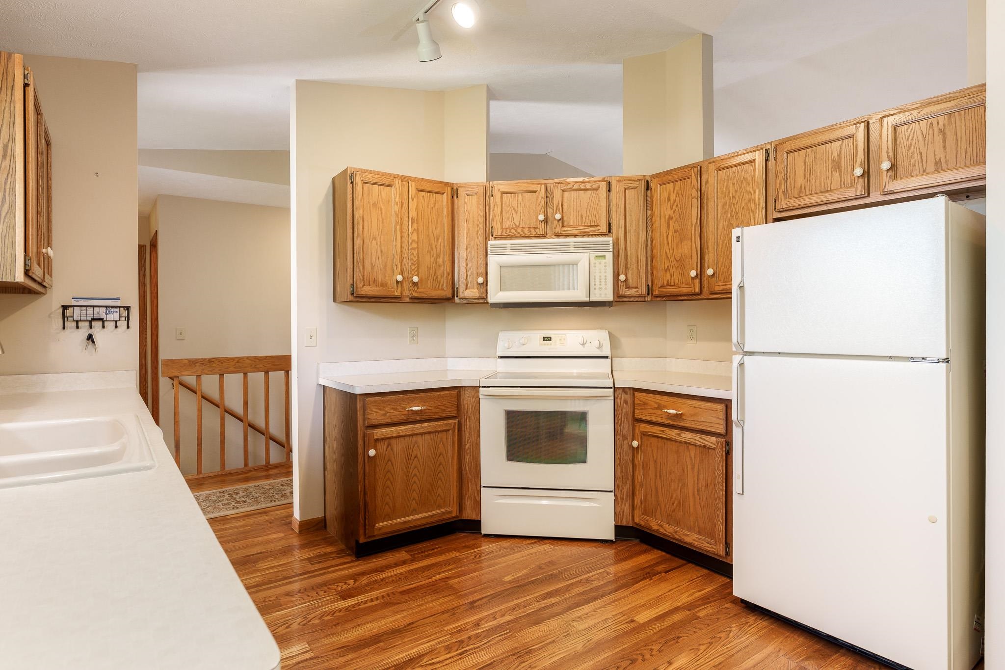 Loves Park, Illinois 61111, United States, 3 Bedrooms Bedrooms, ,3 BathroomsBathrooms,Residential,Pending,197592