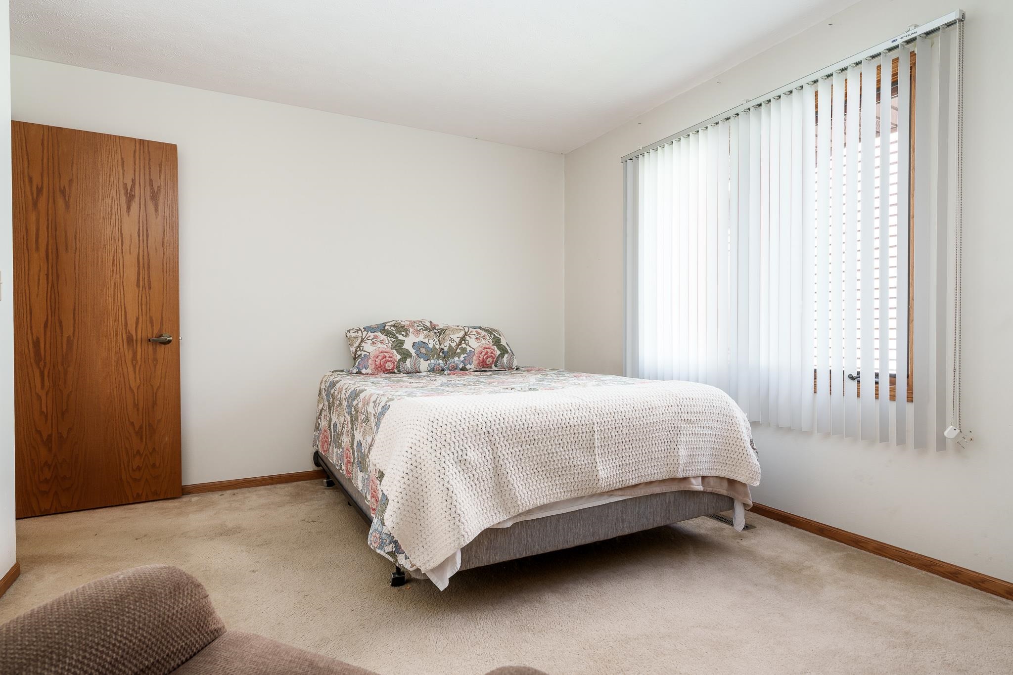 Loves Park, Illinois 61111, United States, 3 Bedrooms Bedrooms, ,3 BathroomsBathrooms,Residential,Pending,197592