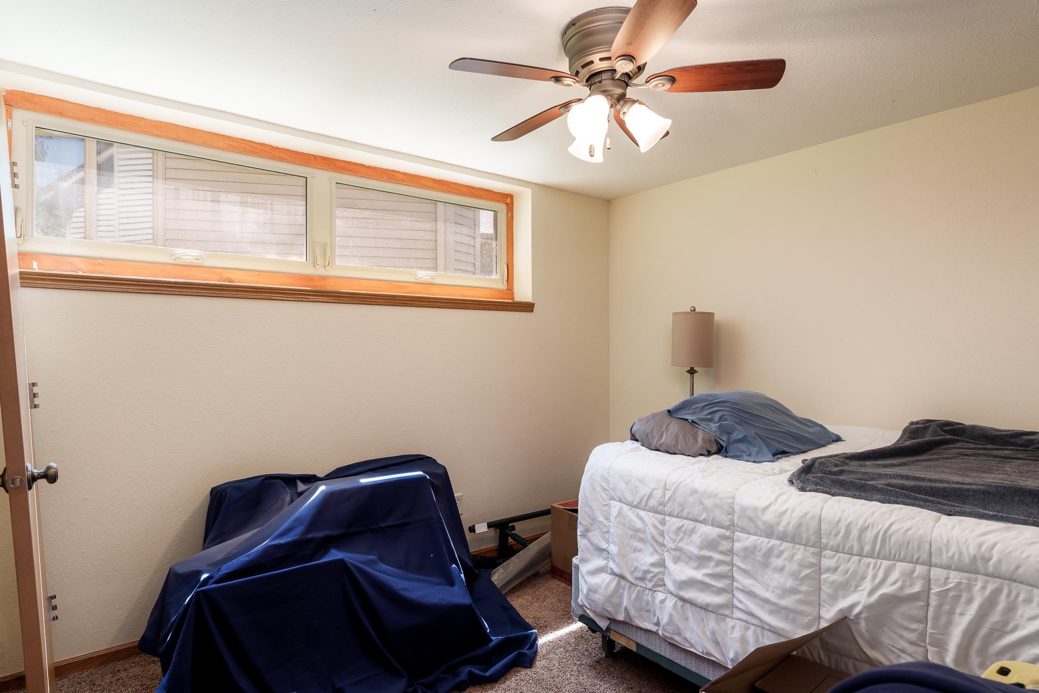 Loves Park, Illinois 61111, United States, 3 Bedrooms Bedrooms, ,3 BathroomsBathrooms,Residential,Pending,197592