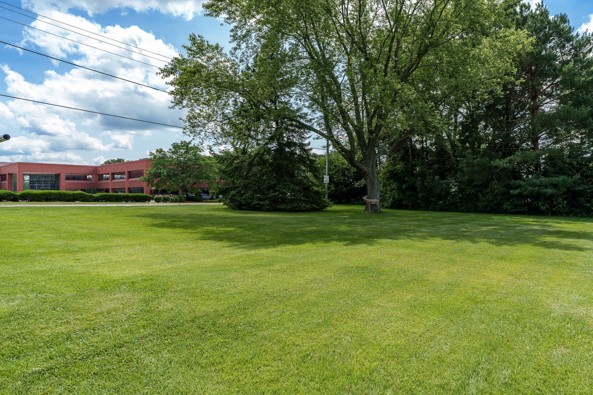 Rockford, Illinois 61107, United States, 2 Bedrooms Bedrooms, ,1 BathroomBathrooms,Residential,Pending,51344