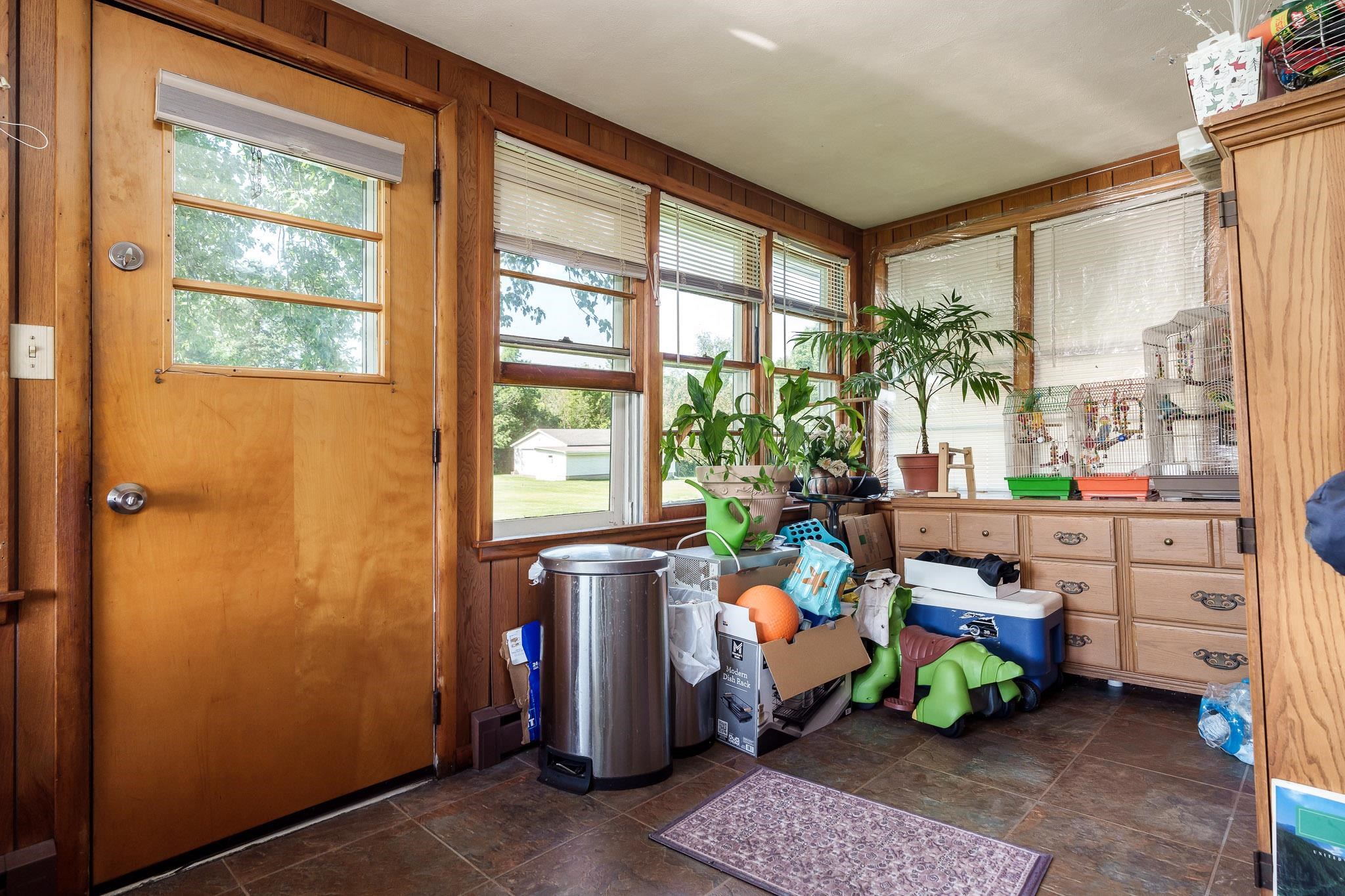 Rockford, Illinois 61107, United States, 2 Bedrooms Bedrooms, ,1 BathroomBathrooms,Residential,Pending,51344