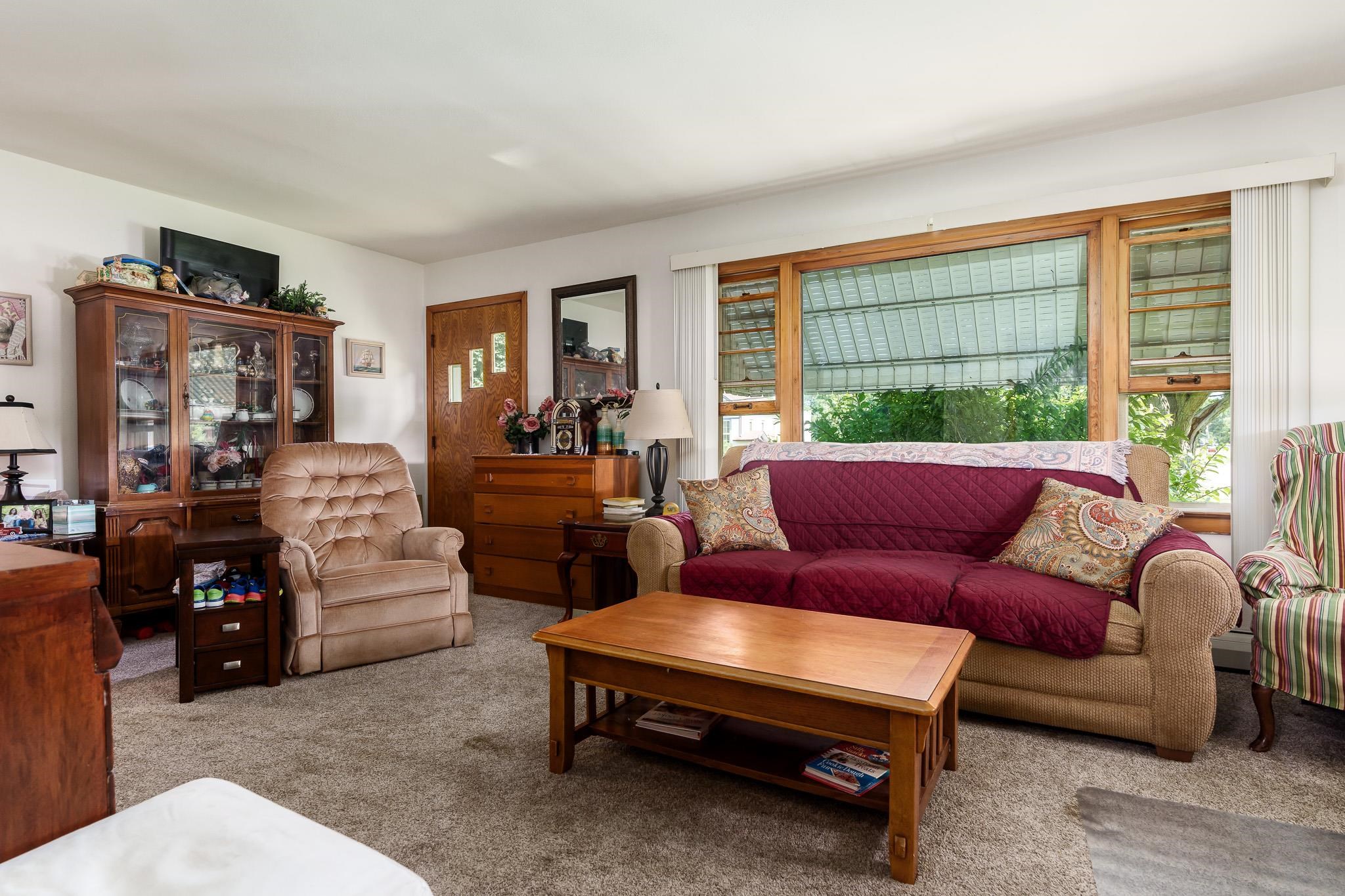 Rockford, Illinois 61107, United States, 2 Bedrooms Bedrooms, ,1 BathroomBathrooms,Residential,Pending,51344