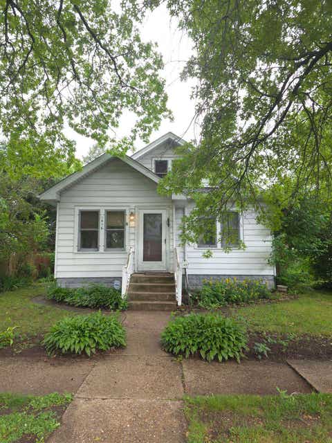 Homes For Sale - 1416 N Court Street<br/> ROCKFORD, IL 61103