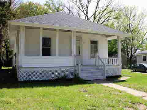 Homes For Sale - 114 Horace Street<br/> ROCKFORD, IL 61102
