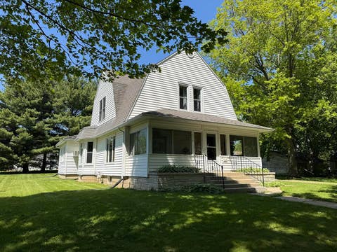 Homes For Sale - 314 Plummer Avenue<br/> Carroll County, Chadwick, IL 61014