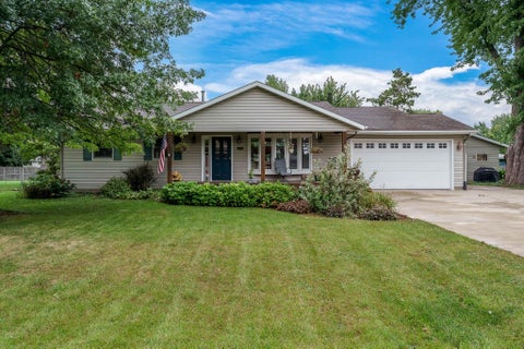 Homes For Sale - 5810 Vesper Drive<br/> Winnebago County, SOUTH BELOIT, IL 61080