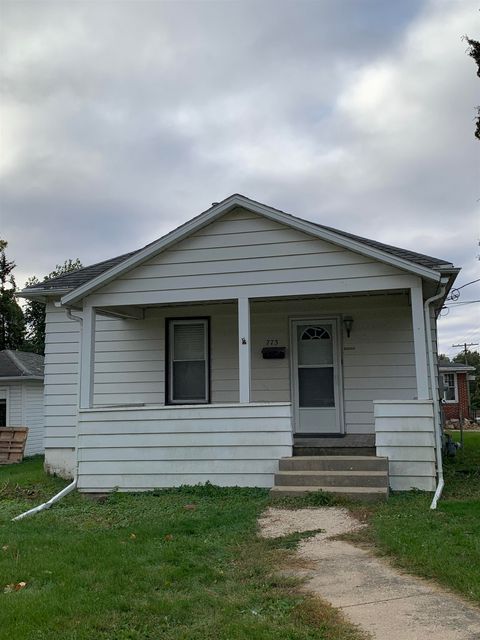 Homes For Sale - 773 W Homer Street<br/> FREEPORT, IL 61032