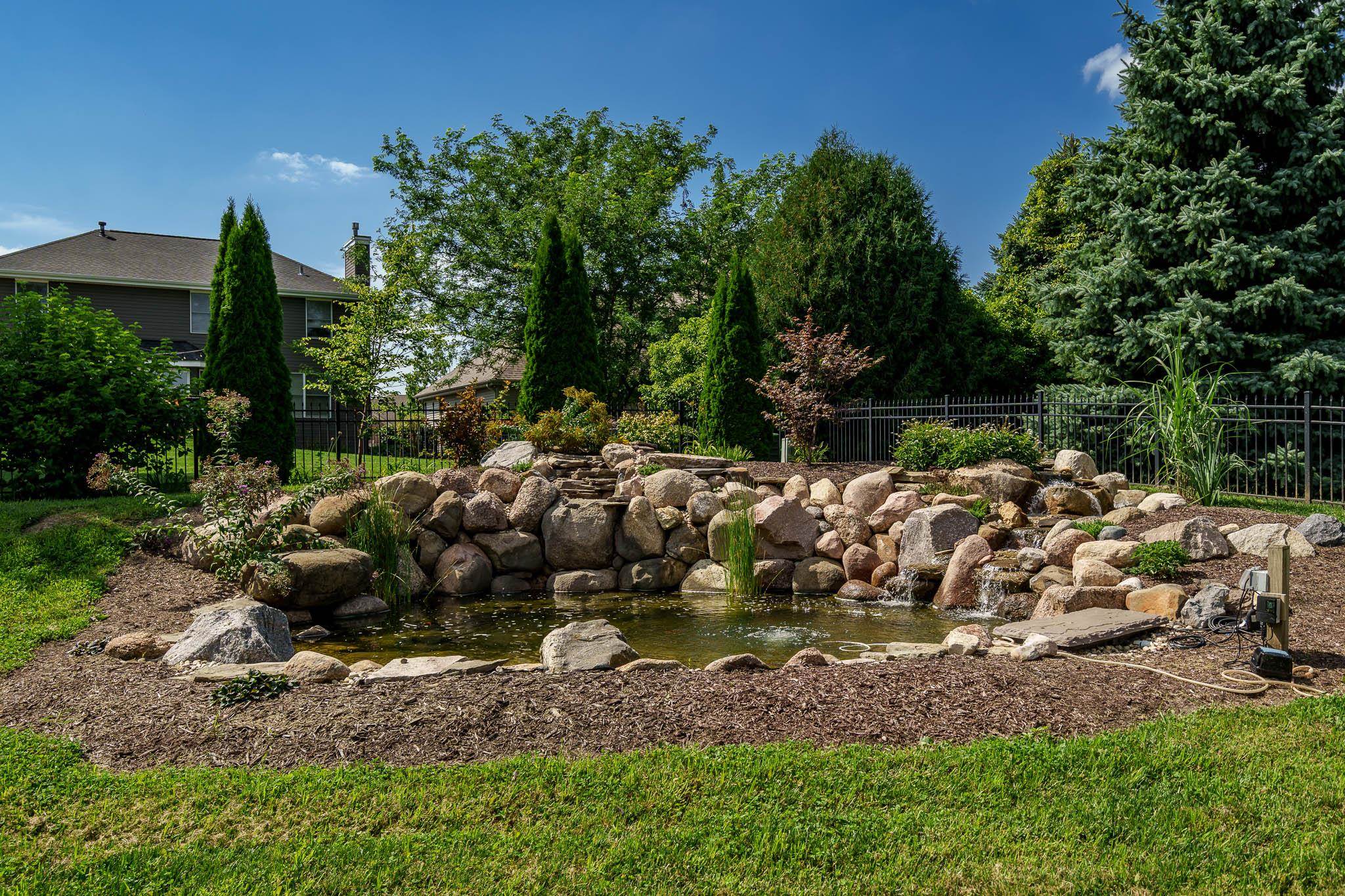 Loves Park, Illinois 61111, United States, 5 Bedrooms Bedrooms, ,4 BathroomsBathrooms,Residential,Active,194208