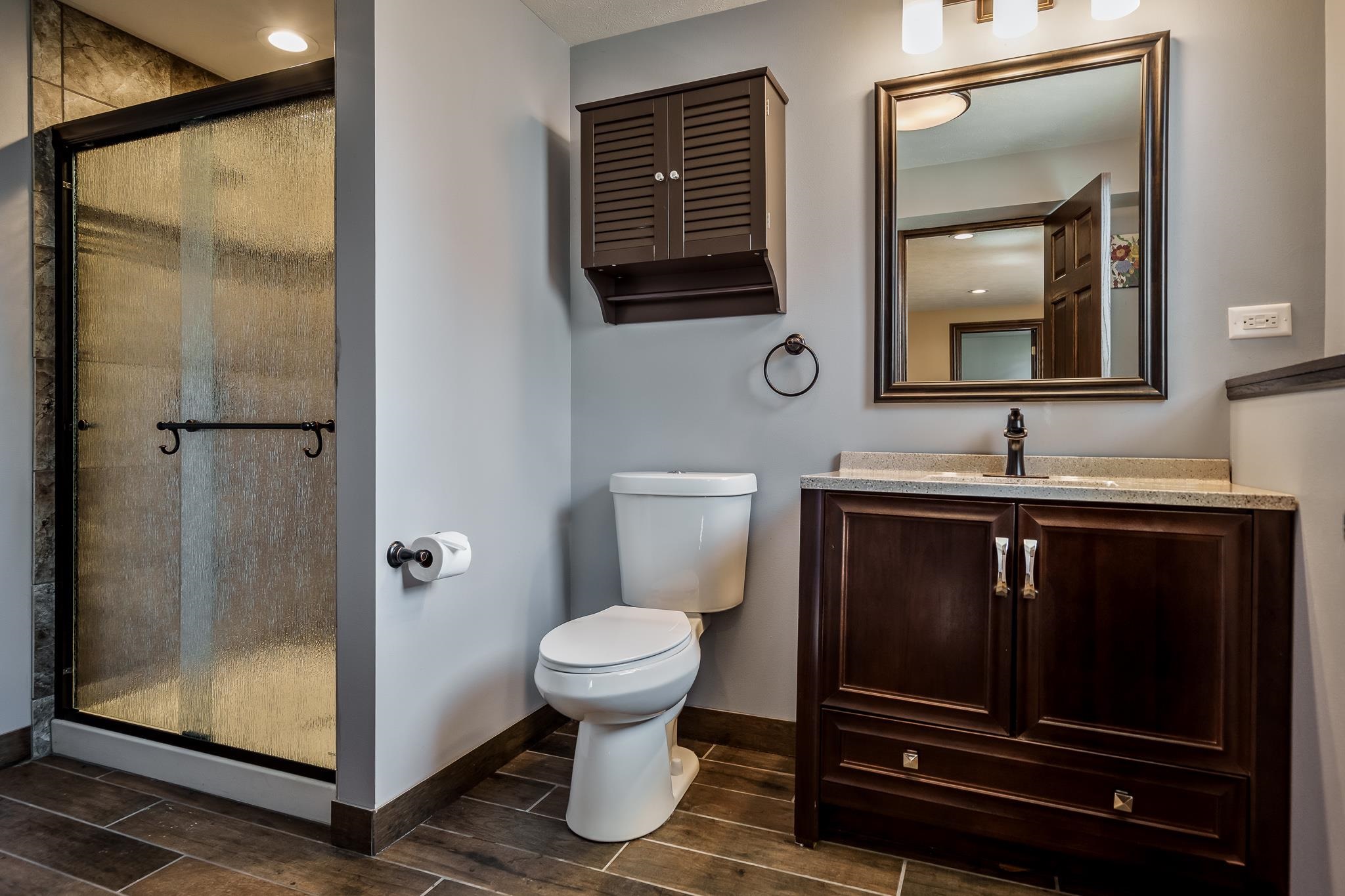 Loves Park, Illinois 61111, United States, 5 Bedrooms Bedrooms, ,4 BathroomsBathrooms,Residential,Active,194208