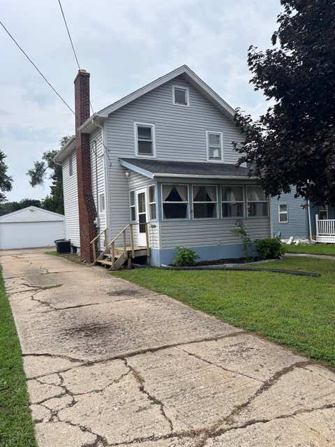 Homes For Sale - 619 Lawn Drive<br/> Winnebago County, LOVES PARK, IL 61111
