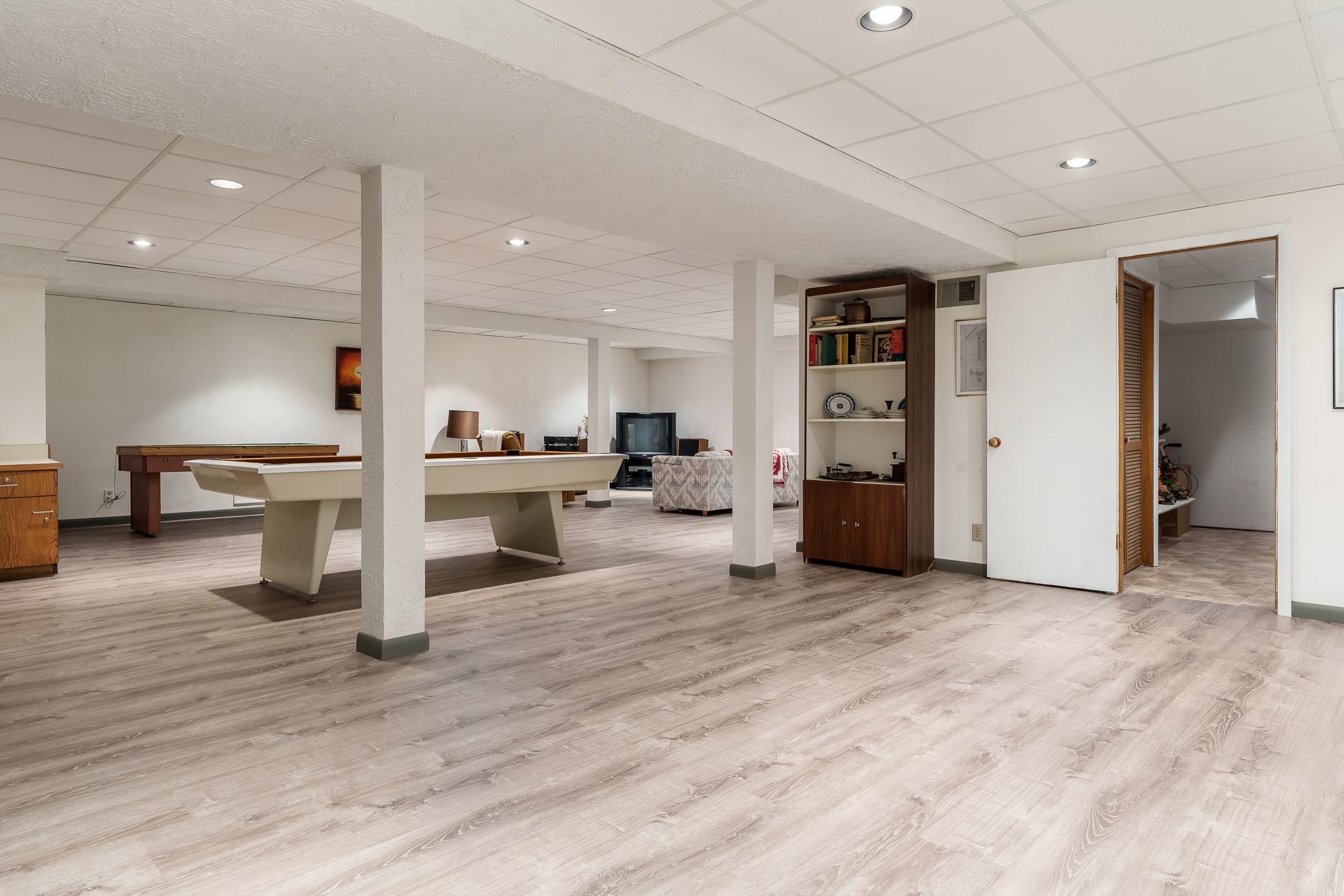 Rockford, Illinois 61114, United States, 3 Bedrooms Bedrooms, ,2 BathroomsBathrooms,Residential,Pending,58899