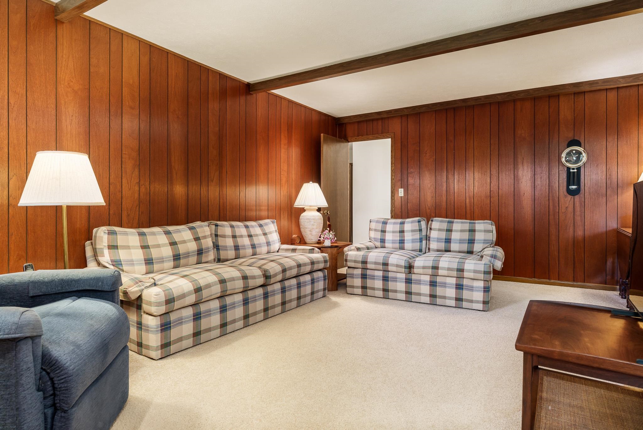 Rockford, Illinois 61114, United States, 3 Bedrooms Bedrooms, ,2 BathroomsBathrooms,Residential,Pending,58899