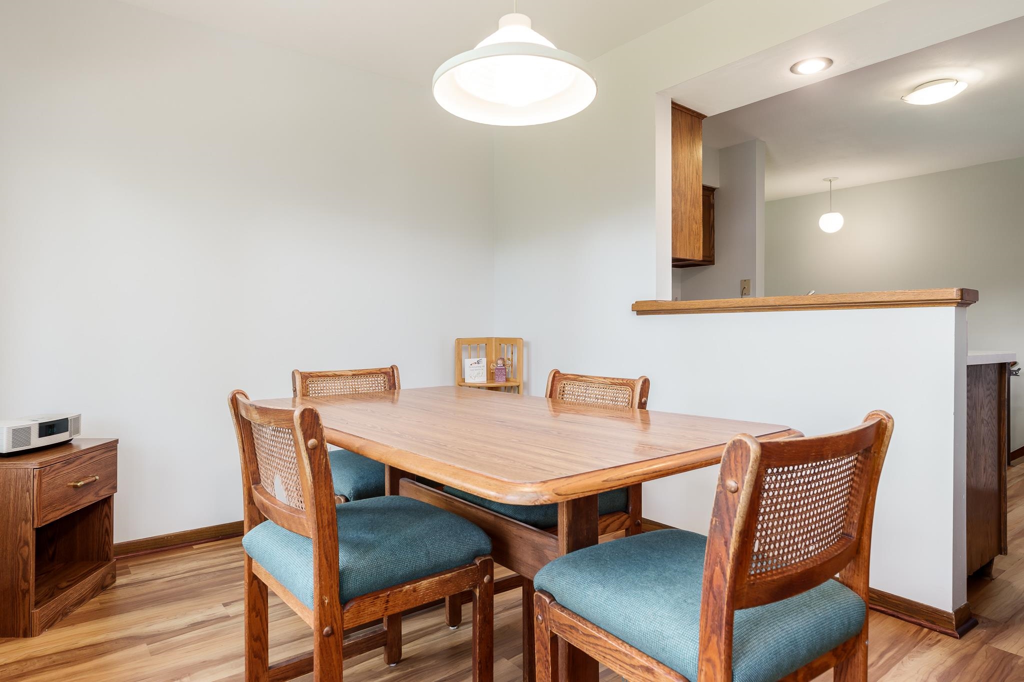 Rockford, Illinois 61114, United States, 3 Bedrooms Bedrooms, ,2 BathroomsBathrooms,Residential,Pending,58899