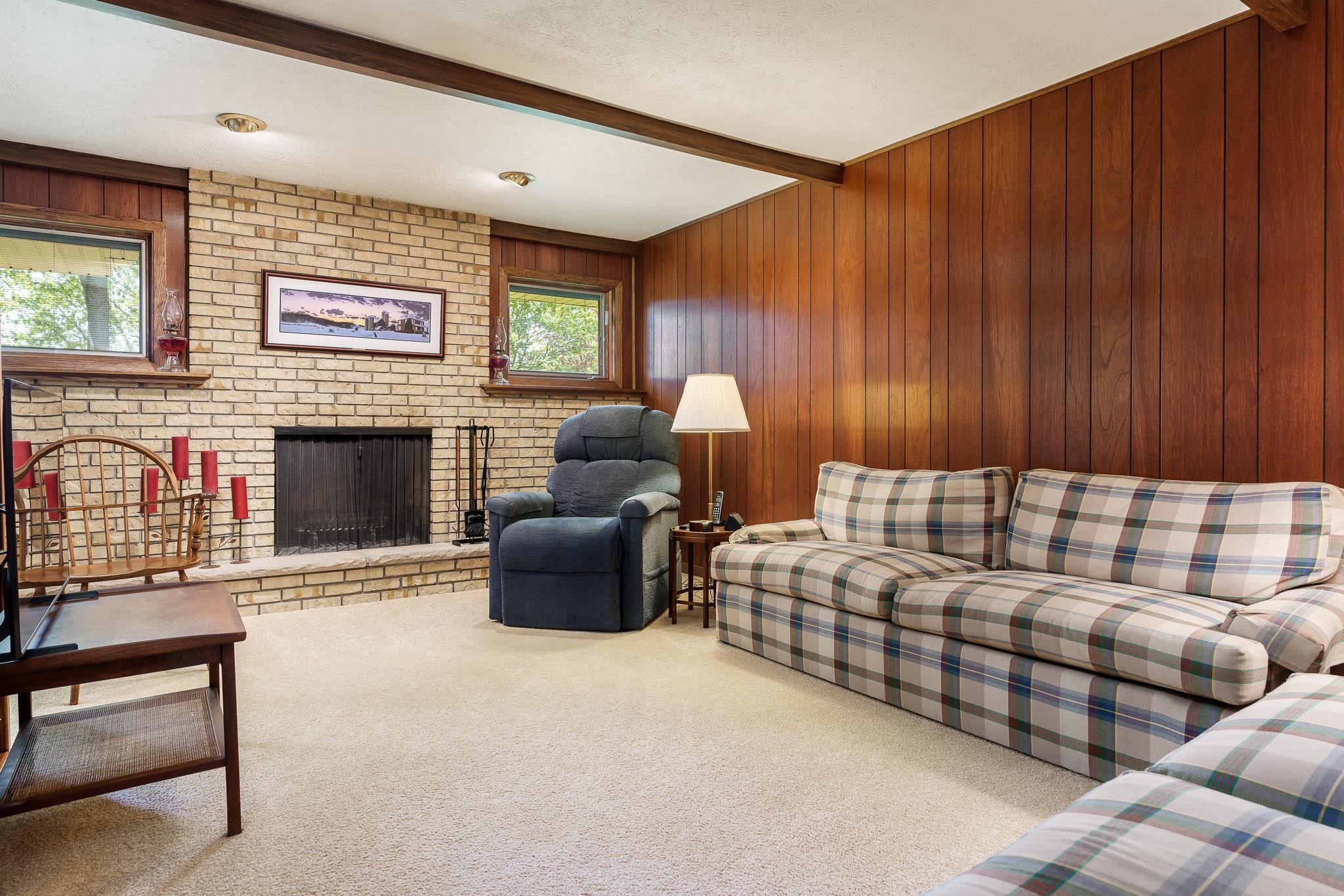 Rockford, Illinois 61114, United States, 3 Bedrooms Bedrooms, ,2 BathroomsBathrooms,Residential,Pending,58899